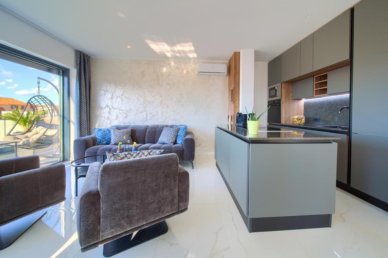 Penthouse Rosa Apartment Malinska