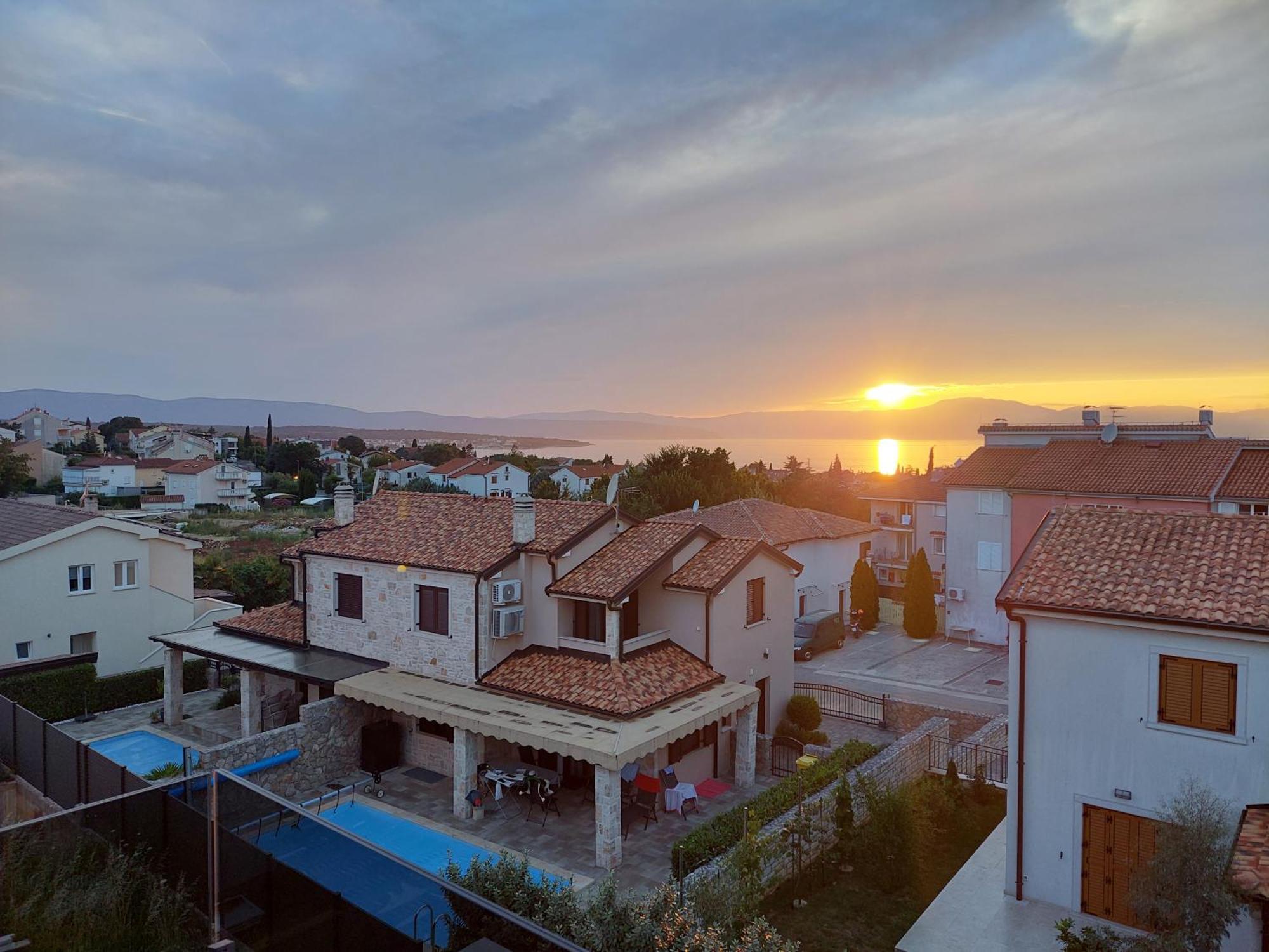 Penthouse Rosa Apartment *